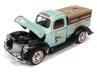 Ford Property Management Truck 1940 Monopoly with Resin Figure, Light Green & Flat Black with Monopoly Graphics Auto World 1:18